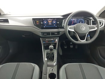 Used Volkswagen Polo 2023 for sale - 77448379: Photo