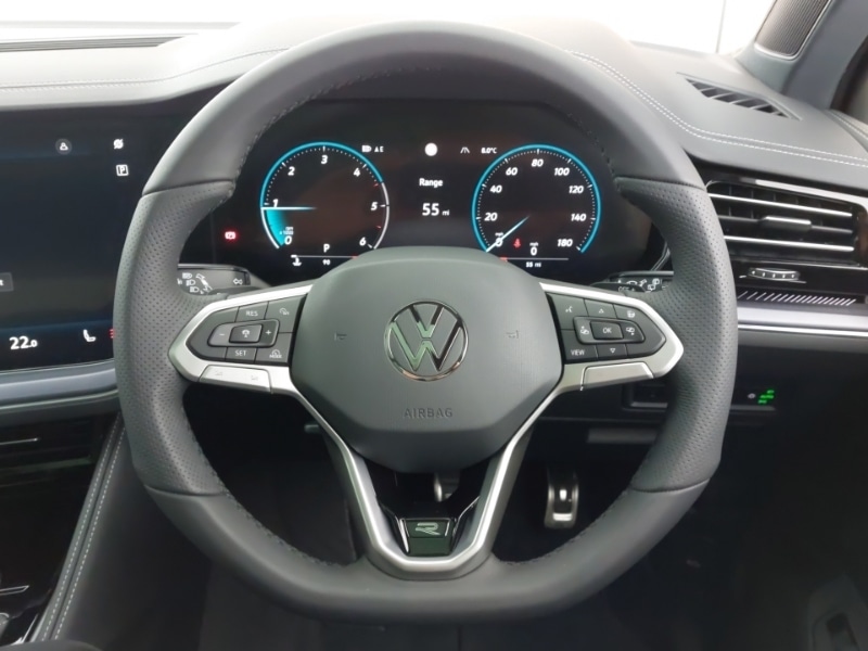 Used Volkswagen Touareg 2024 for sale - 77338261: Photo 13