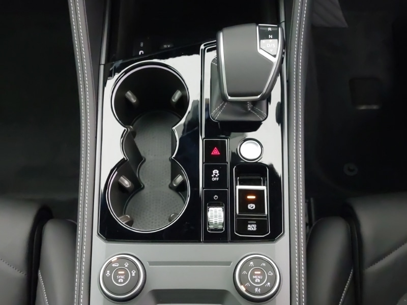 Used Volkswagen Touareg 2024 for sale - 77338261: Photo 18