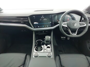 Used Volkswagen Touareg 2024 for sale - 77338261: Photo