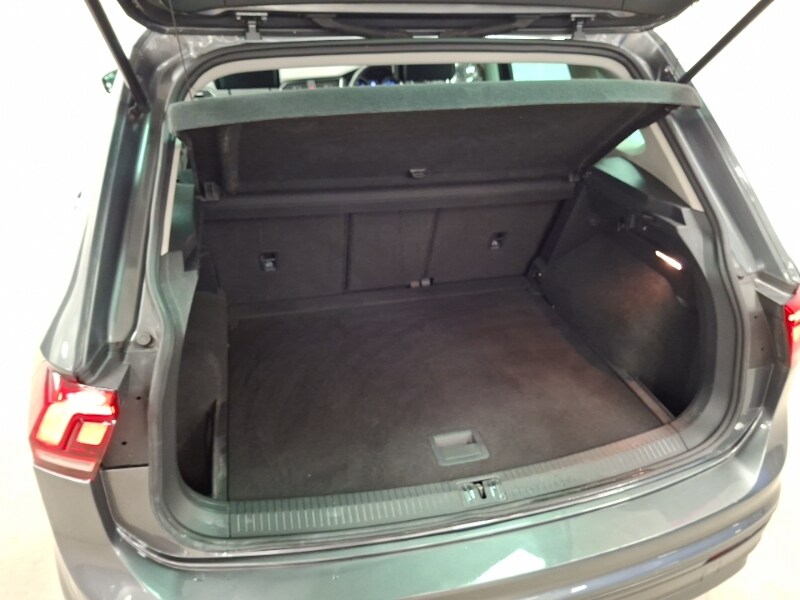 Used Volkswagen Tiguan 2019 for sale - 78079563: Photo 8