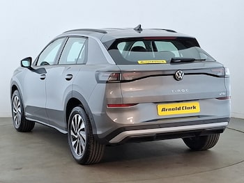 Used Volkswagen T-Roc 2026 for sale - 79274009: Photo