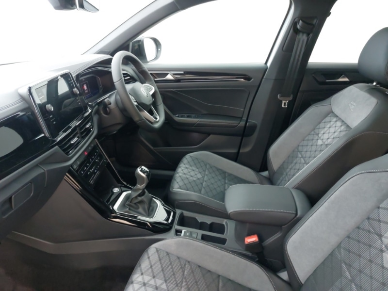 Used Volkswagen T-Roc 2025 for sale - 77228661: Photo 5