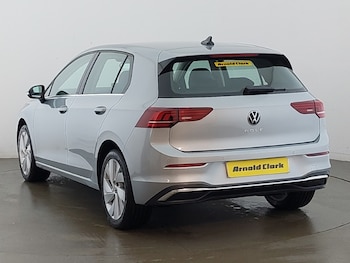 Used Volkswagen Golf 2025 for sale - 77058841: Photo