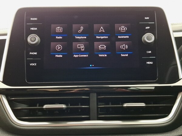 Used Volkswagen T-Roc 2022 for sale - 76208052: Photo 15