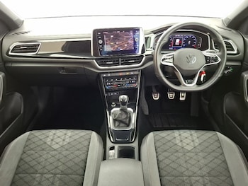 Used Volkswagen T-Roc 2022 for sale - 76208052: Photo 2