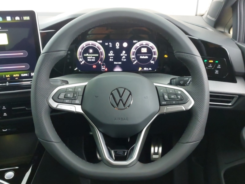 Used Volkswagen Golf 2025 for sale - 76875507: Photo 13