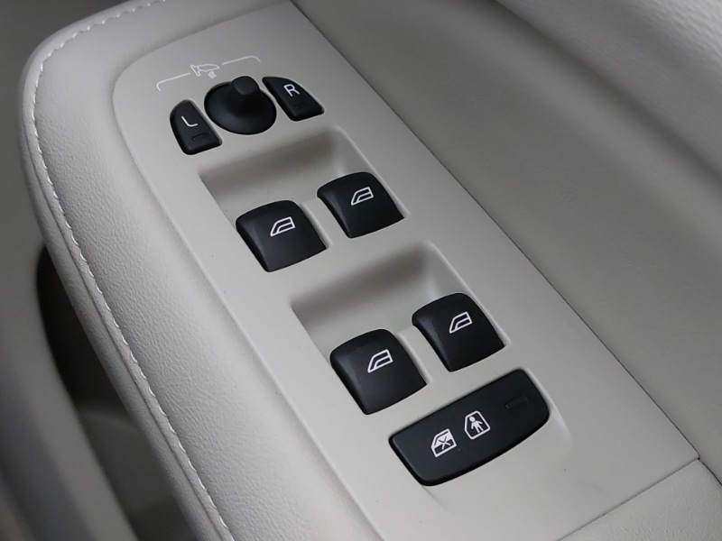 Used Volvo V60 2025 for sale - 77197642: Photo 19