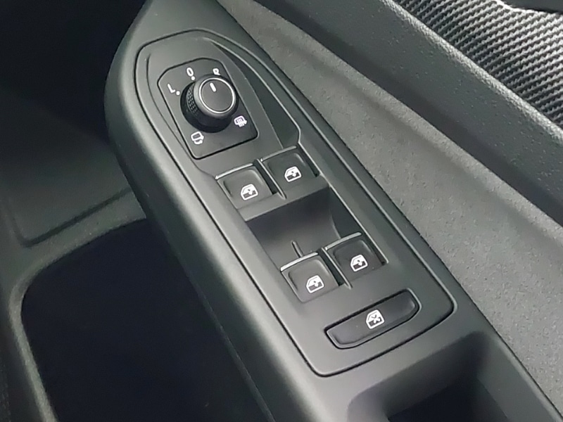 Used Volkswagen Golf 2025 for sale - 78093595: Photo 19