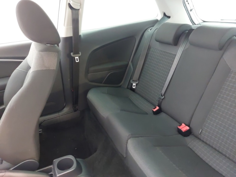 Used Volkswagen Polo 2016 for sale - 76571561: Photo 6