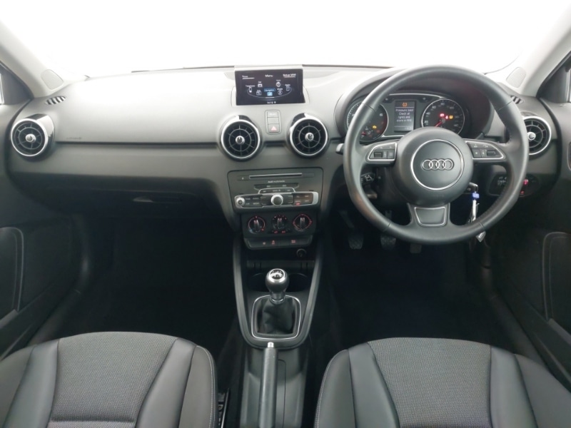 Used Audi A1 2018 for sale - 77846908: Photo 2