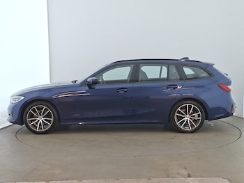 Used BMW 3 Series 2020 for sale - 79447409: Photo