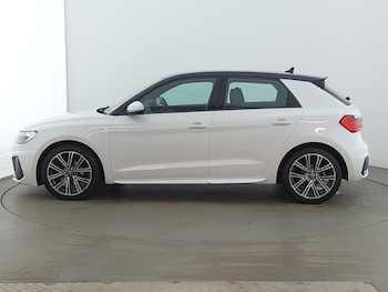 Used Audi A1 2019 for sale - 77974995: Photo