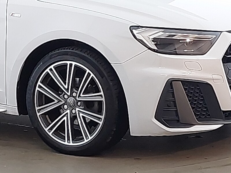 Used Audi A1 2019 for sale - 77974995: Photo 9