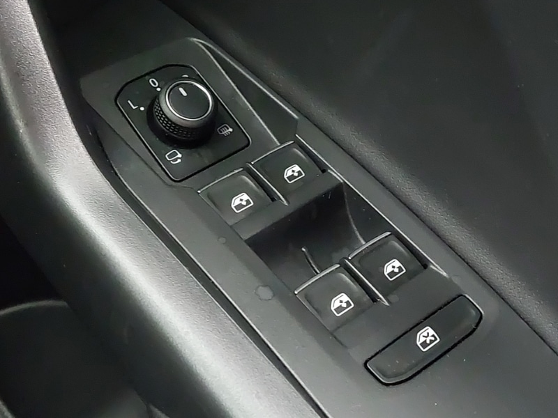 Used Volkswagen T-Cross 2025 for sale - 78203318: Photo 19