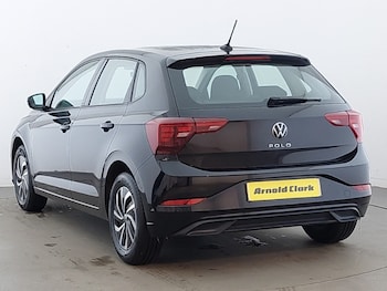 Used Volkswagen Polo 2023 for sale - 77108097: Photo