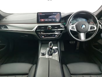 Used BMW 5 Series 2021 for sale - 76478918: Photo