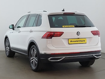 Used Volkswagen Tiguan 2022 for sale - 76213692: Photo 3
