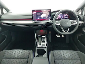 Used Volkswagen Golf 2025 for sale - 75934112: Photo