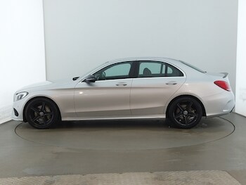 Used Mercedes-Benz C Class 2018 for sale - 77299569: Photo