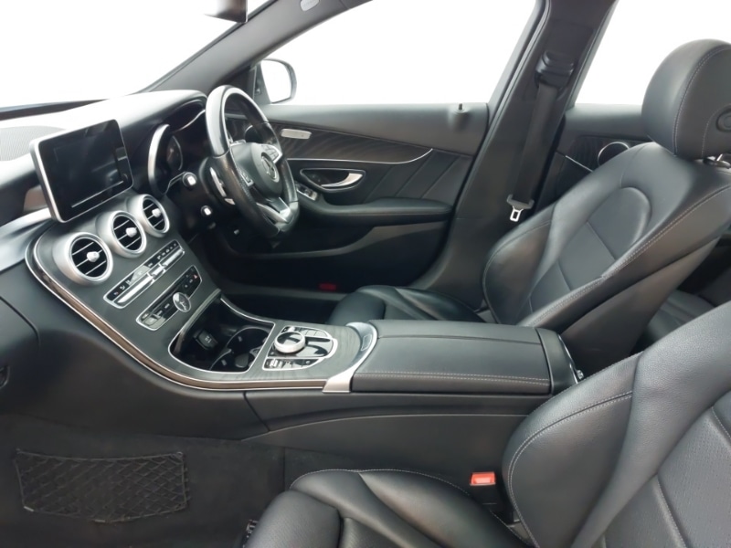 Used Mercedes-Benz C Class 2018 for sale - 77299569: Photo 5