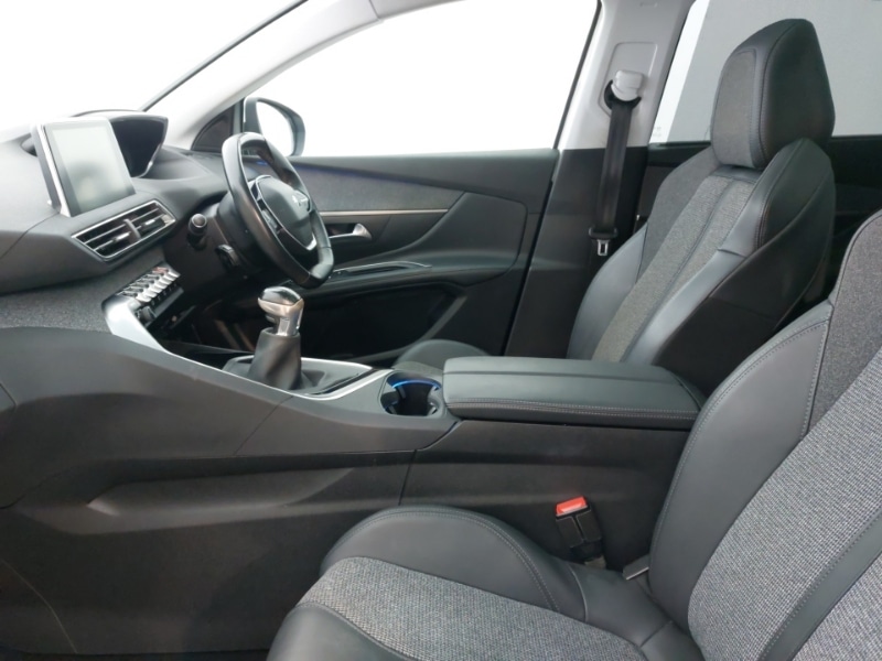 Used Peugeot 5008 2019 for sale - 77963971: Photo 5