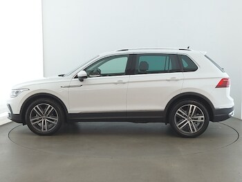 Used Volkswagen Tiguan 2023 for sale - 75382390: Photo