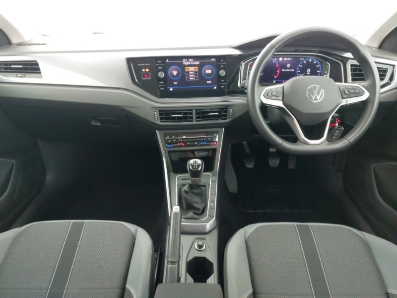 Used Volkswagen Polo 2022 for sale - 76437673: Photo 2