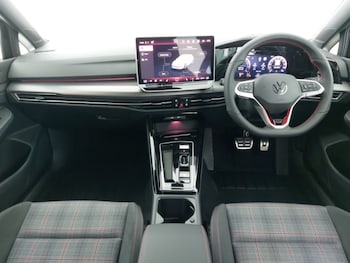 Used Volkswagen Golf 2025 for sale - 78503142: Photo