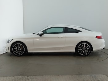 Used Mercedes-Benz C Class 2019 for sale - 78567678: Photo