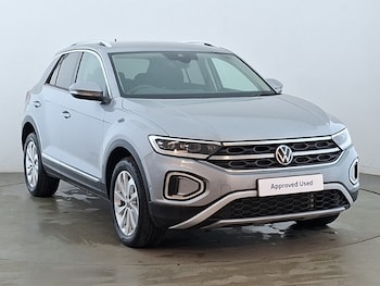 Used Volkswagen T-Roc 2025 for sale - 79424893: Photo