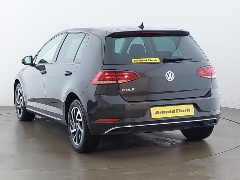Used Volkswagen Golf 2019 for sale - 77846905: Photo 3