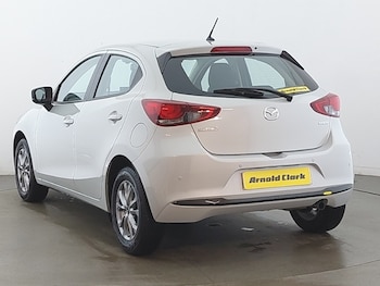 Used Mazda Mazda2 2024 for sale - 76478910: Photo