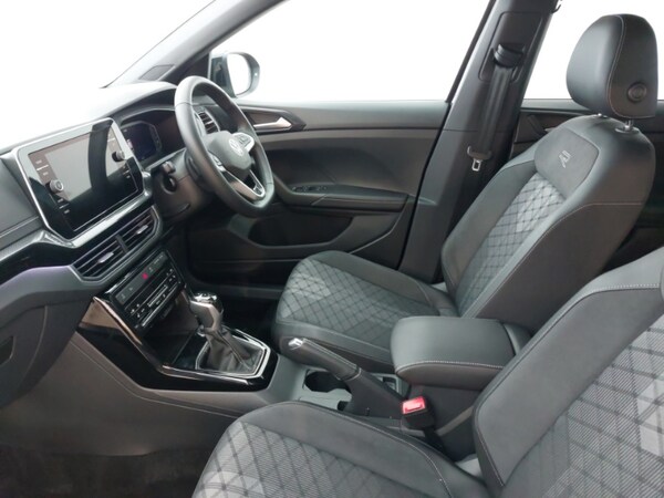 Used Volkswagen T-Cross 2024 for sale - 74933376: Photo 5