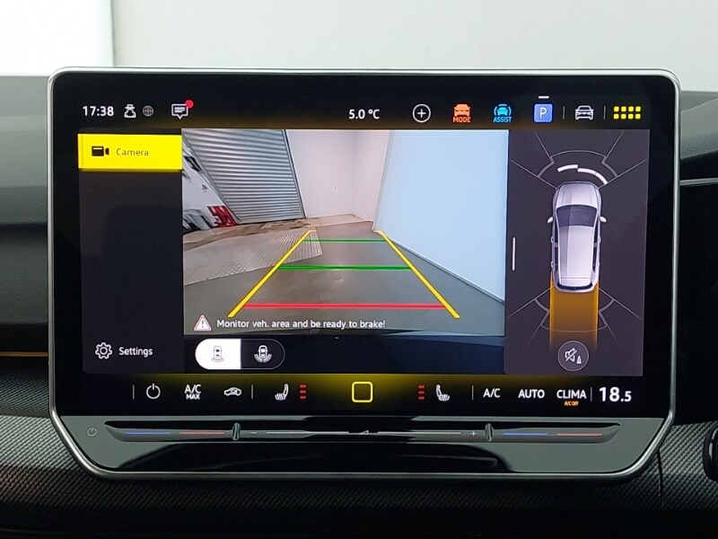 Used Volkswagen Golf 2025 for sale - 77019768: Photo 11