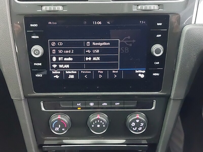 Used Volkswagen Golf 2018 for sale - 76763702: Photo 14