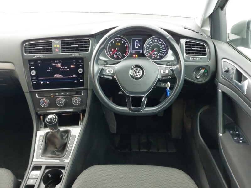 Used Volkswagen Golf 2018 for sale - 76763702: Photo 7