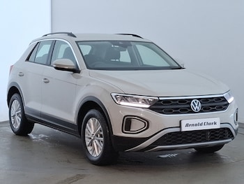 Used Volkswagen T-Roc 2022 for sale - 76144629: Photo