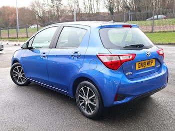 Used Toyota Yaris 2019 for sale - 77154623: Photo