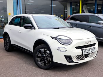 Used Fiat 600 2025 for sale - 79780146: Photo