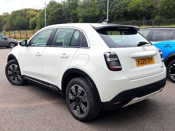 Used Fiat 600 2025 for sale - 79780146: Photo