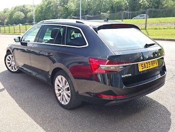 Used Skoda Superb 2023 for sale - 78674441: Photo