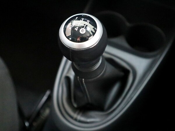 Used Toyota AYGO 2023 for sale - 74609448: Photo 32