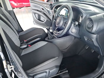 Used Toyota AYGO 2023 for sale - 74609448: Photo