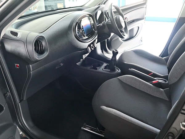 Used Toyota AYGO 2023 for sale - 74609448: Photo 4