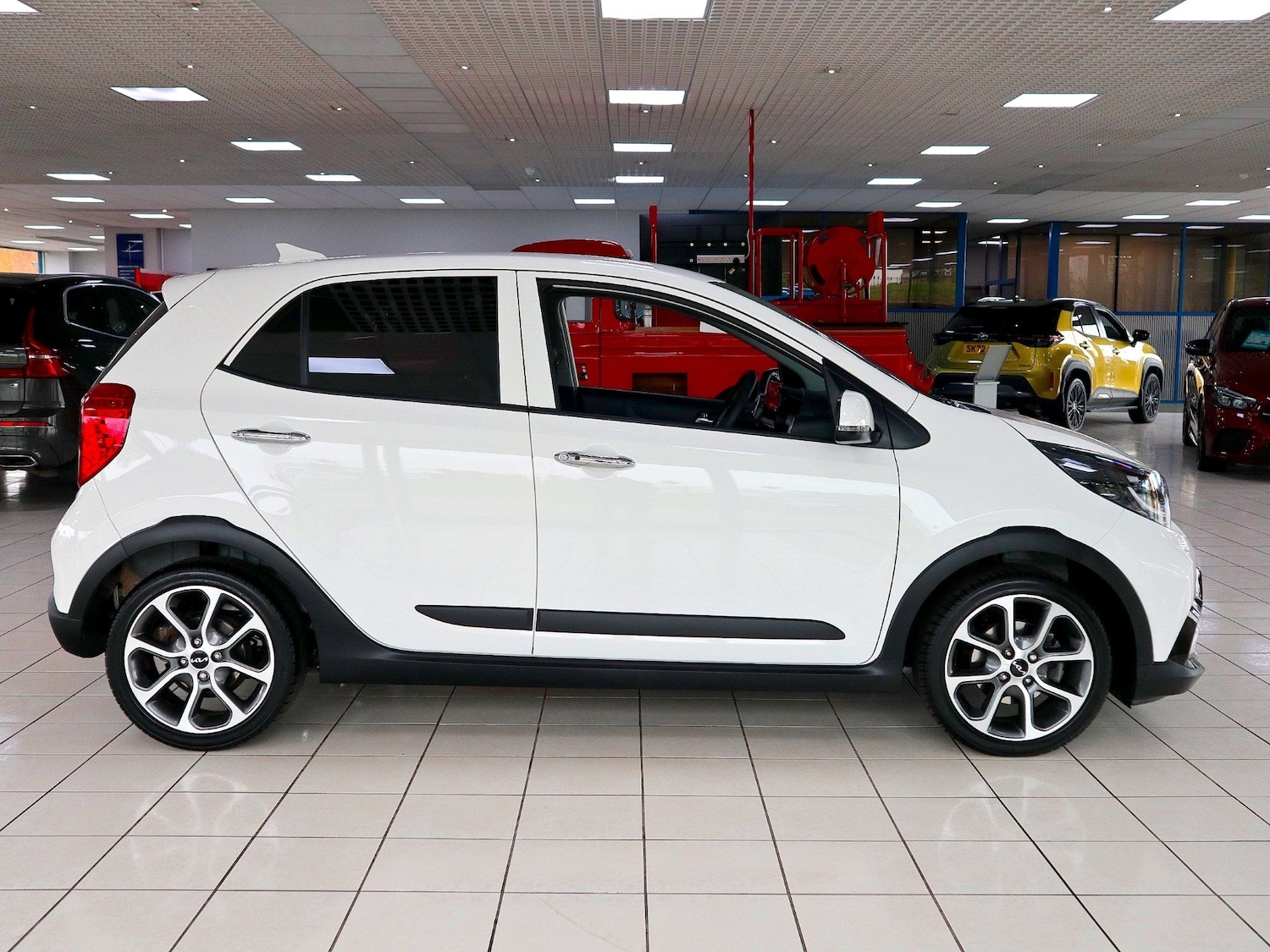 Used Kia Picanto 2024 for sale - 76165363: Photo 6