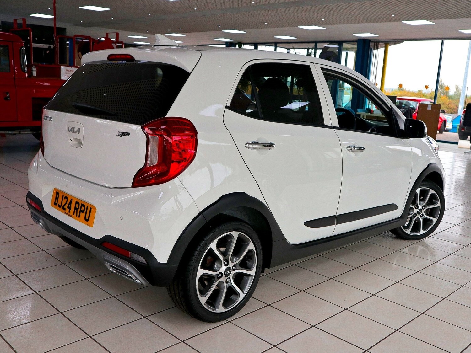 Used Kia Picanto 2024 for sale - 76165363: Photo 7