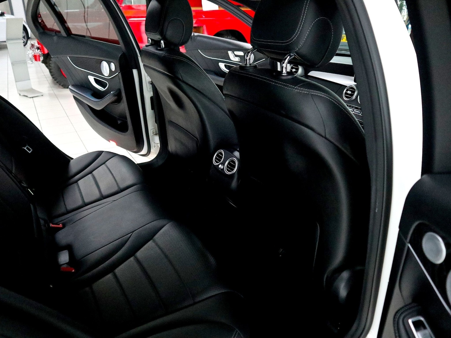 Used Mercedes-Benz C Class 2017 for sale - 76864216: Photo 19