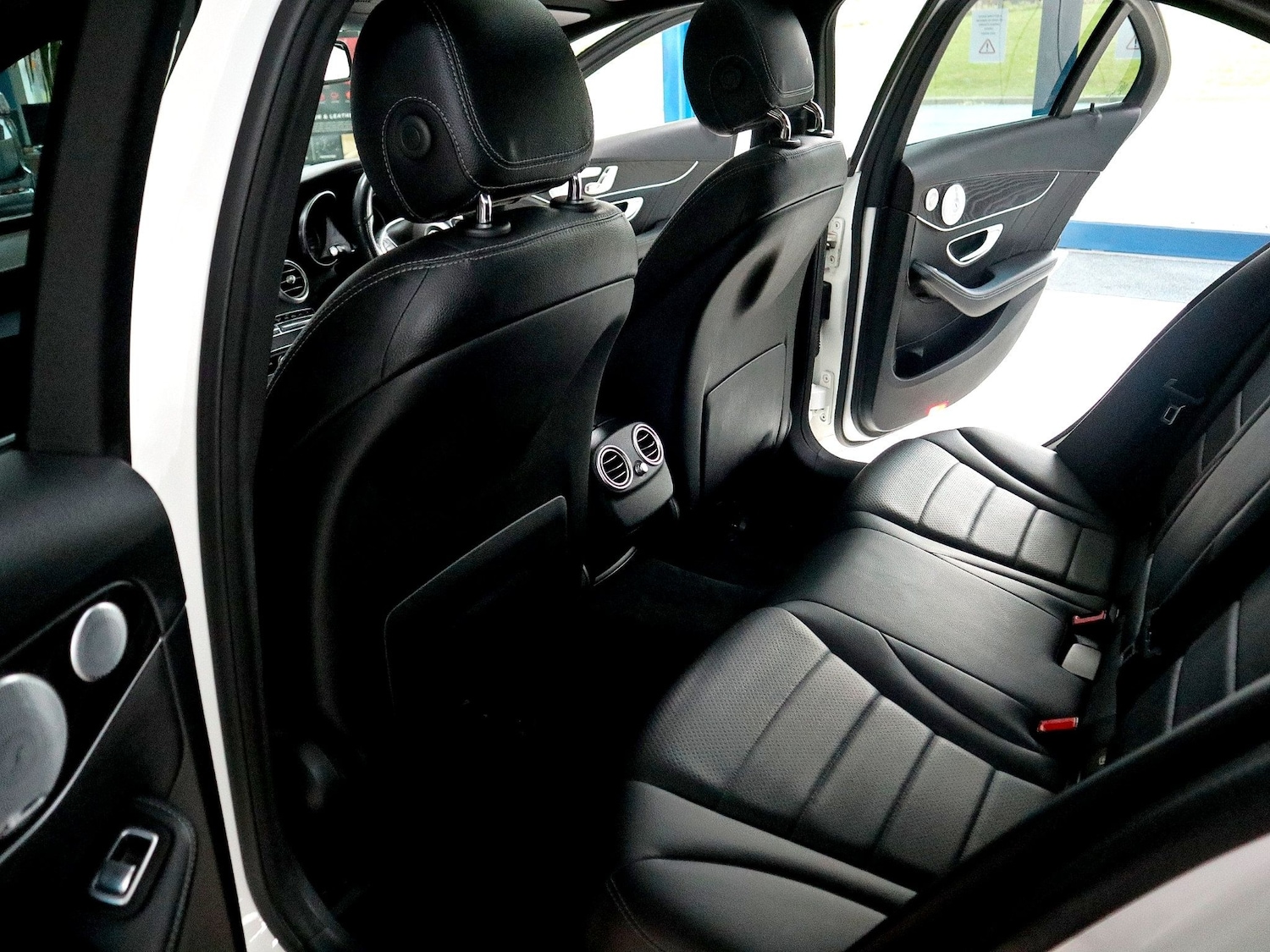 Used Mercedes-Benz C Class 2017 for sale - 76864216: Photo 21