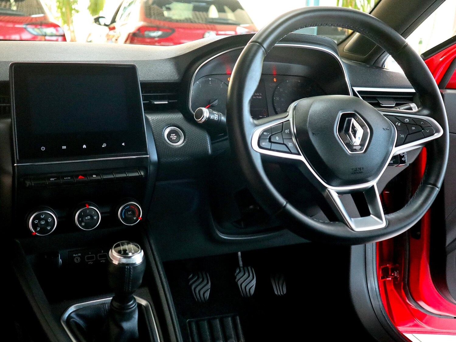 Used Renault Clio 2020 for sale - 76431082: Photo 23